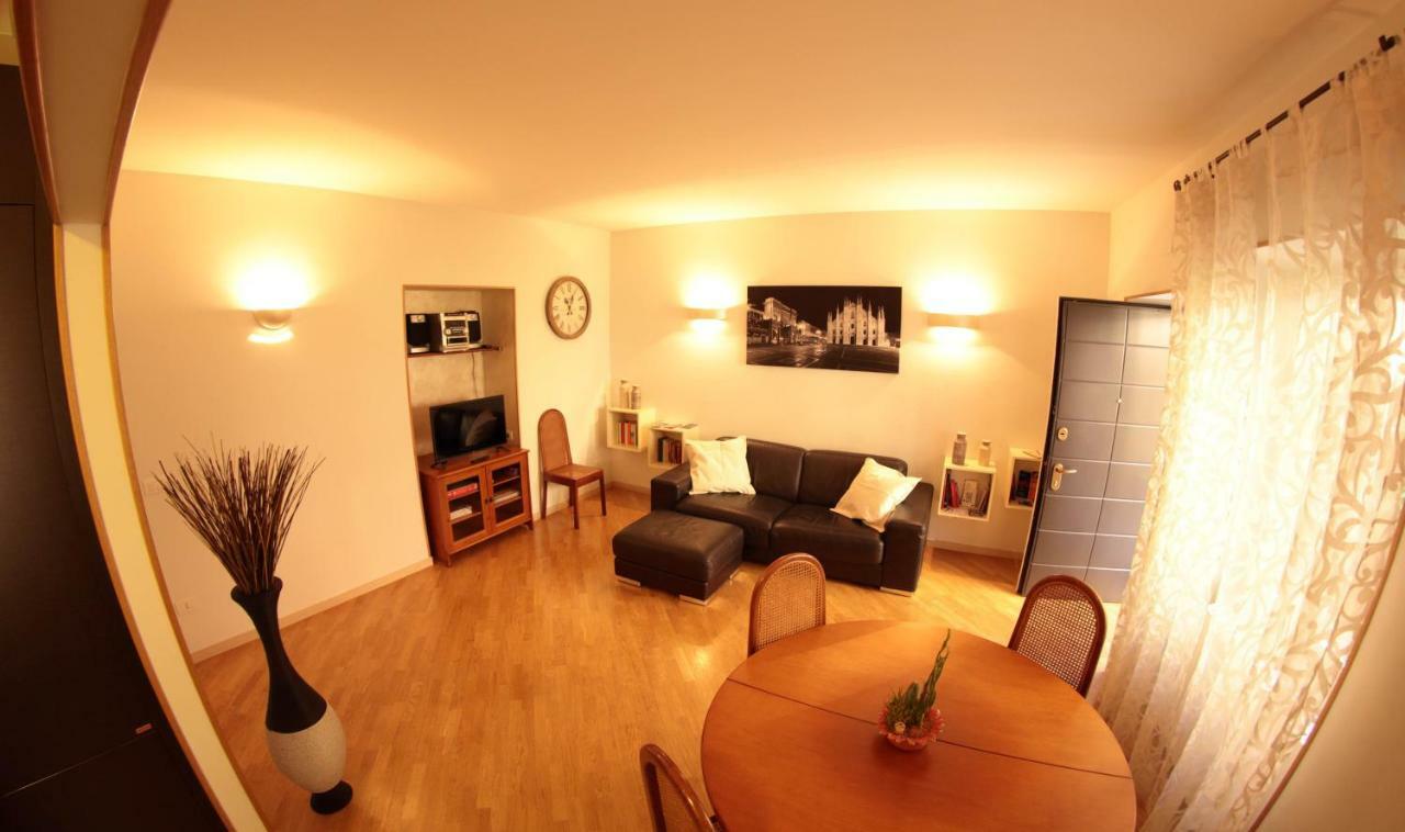 B&B Terrazza Baires - In The Heart Of Milan Bagian luar foto