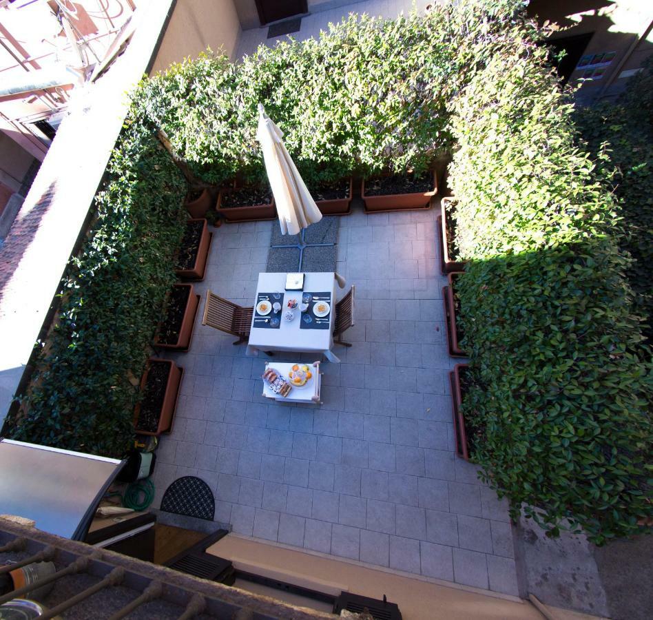 B&B Terrazza Baires - In The Heart Of Milan Bagian luar foto