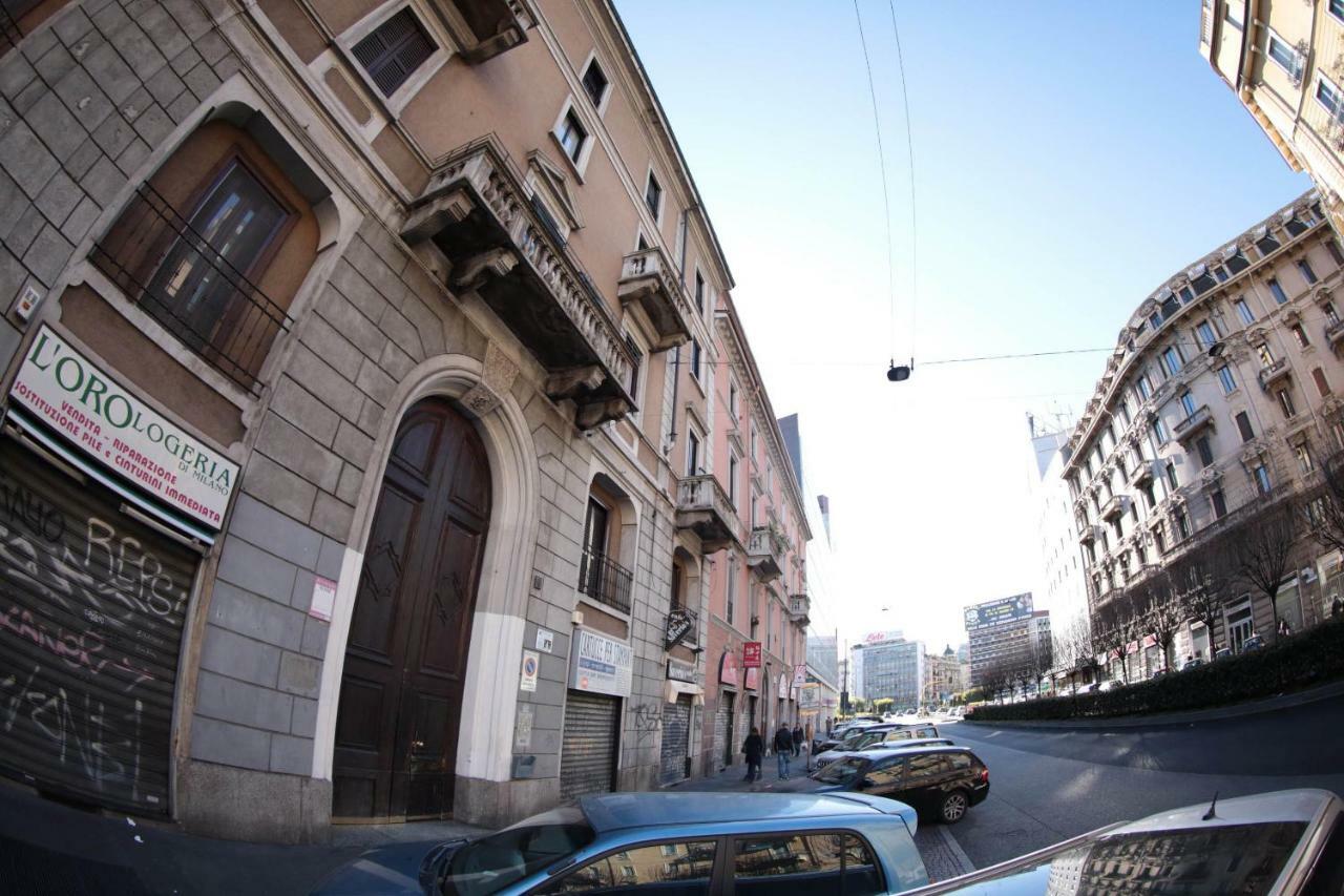 B&B Terrazza Baires - In The Heart Of Milan Bagian luar foto